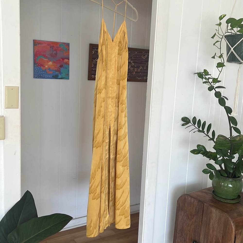 House of Harlow X Revolve dress
